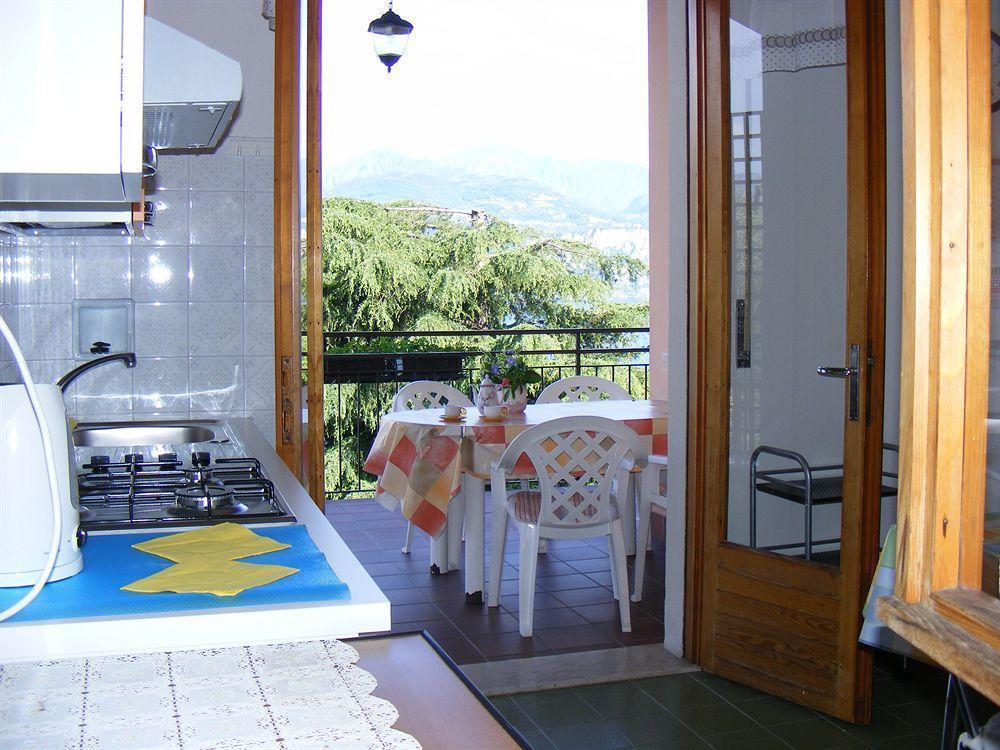 브렌조네 술 가르다 Casa Palmira 아파트 외부 사진